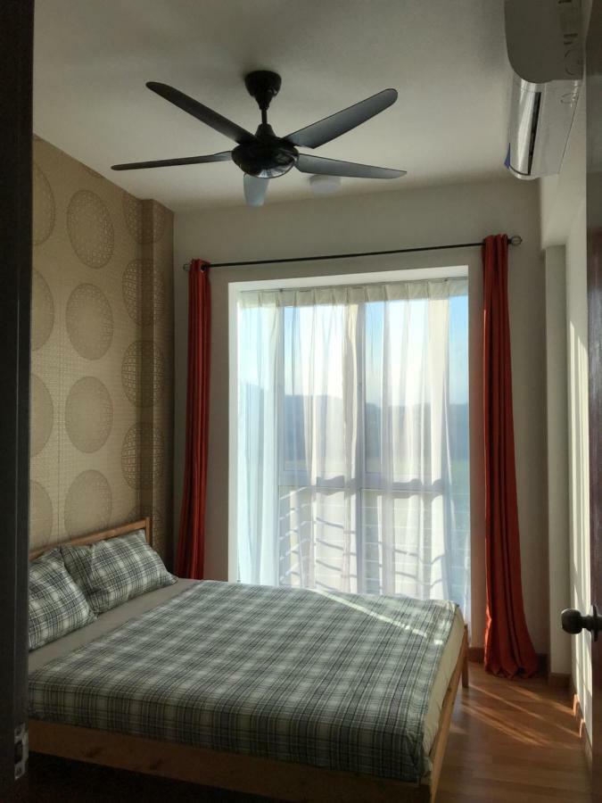 Homestay De Putra Каджанг Екстериор снимка