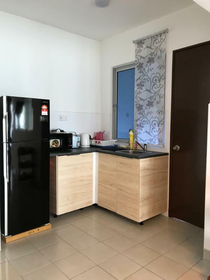 Homestay De Putra Каджанг Екстериор снимка